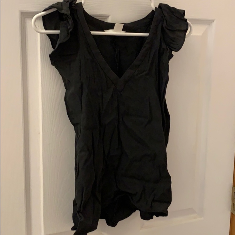 Navy v-neck cap sleeve blouse